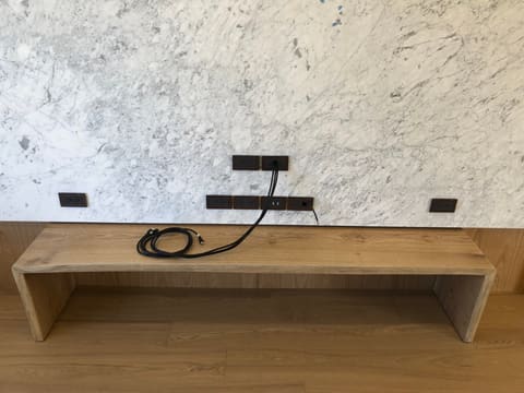 客廳-電視櫃