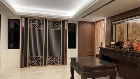 佛堂-屏風