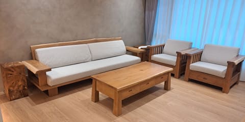 客廳-組椅  茶几