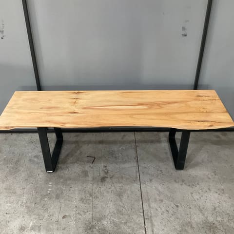 45792  臺灣扁柏板凳-139.5*39*44